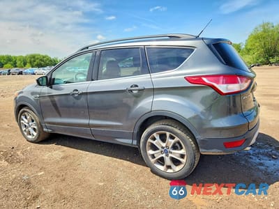 Drugie zdjęcie samochodu z przodu: 2016 FORD ESCAPE SE VIN:1FMCU9GXXGUC07499 - miniatura