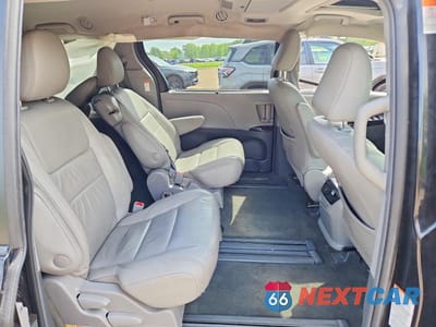 Zdjęcie 11 z 13 samochodu: 2017 TOYOTA SIENNA XLE PREMIUM 8-PASSENGER VIN:5TDYZ3DC2HS866676 - miniatura