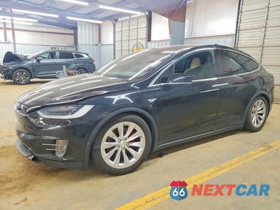 2016 TESLA MODEL X P90D 5YJXCAE4XGFS00192 - główne zdjęcie licytacji z USA - miniatura