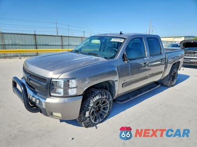 2007 CHEVROLET SILVERADO K1500 CREW CAB 2GCEK13M971646804 - główne zdjęcie licytacji z USA - miniatura