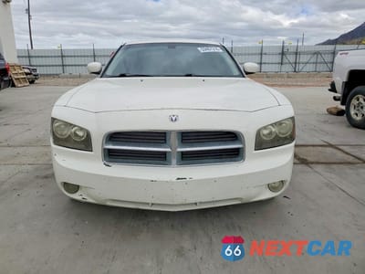 Piąte zdjęcie samochodu w środku: 2010 DODGE CHARGER SXT VIN:2B3CA3CV1AH116230 - miniatura