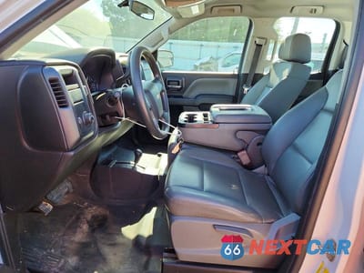 Zdjęcie 7 z 12 samochodu: 2018 CHEVROLET SILVERADO K1500 VIN:1GCVKNEHXJZ284438 - miniatura