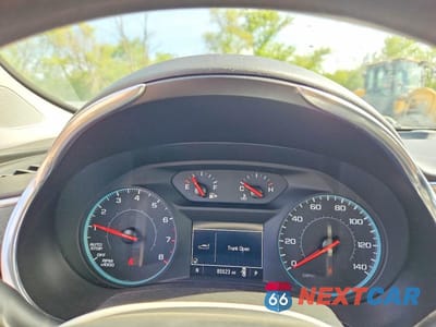 Zdjęcie 9 z 12 samochodu: 2020 CHEVROLET MALIBU LT VIN:1G1ZD5ST1LF093413 - miniatura