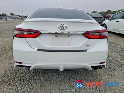 Zdjęcie 6 z 13 samochodu: 2021 TOYOTA CAMRY SE VIN:4T1G11AK2MU567855 - miniatura