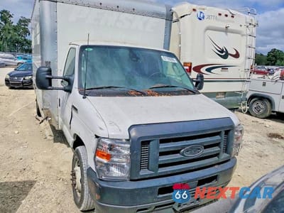 Piąte zdjęcie samochodu w środku: 2023 FORD E350 BOX TRUCK VIN:1FDWE3FN8PDD03414 - miniatura