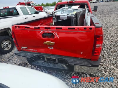 Zdjęcie 6 z 13 samochodu: 2014 CHEVROLET SILVERADO K2500 HEAVY DUTY VIN:1GC1KVCG7EF137641 - miniatura
