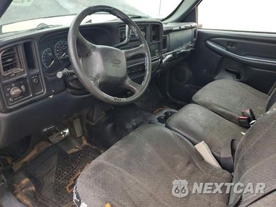 Zdjęcie 8 z 12 samochodu: 2001 CHEVROLET SILVERADO C1500 VIN:1GCEC14WX1Z117051 - miniatura