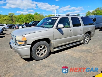2005 GMC YUKON XL DENALI 1GKFK66U55J266752 - główne zdjęcie licytacji z USA - miniatura