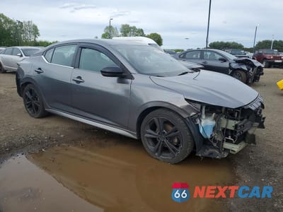 Czwarte zdjęcie samochodu z boku: 2021 NISSAN SENTRA SR VIN:3N1AB8DV0MY301269 - miniatura