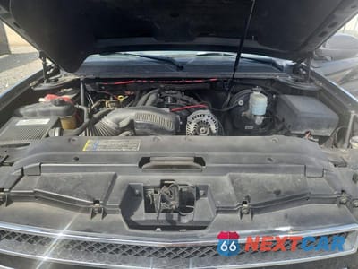 Zdjęcie 12 z 13 samochodu: 2008 CHEVROLET SUBURBAN K1500 LS VIN:3GNFK16358G200642 - miniatura