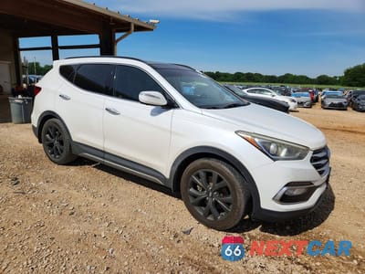 Czwarte zdjęcie samochodu z boku: 2017 HYUNDAI SANTA FE SPORT 2.0T ULTIMATE VIN:5XYZW4LAXHG438256 - miniatura