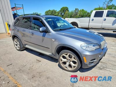 Czwarte zdjęcie samochodu z boku: 2012 BMW X5 XDRIVE35D VIN:5UXZW0C53CL666543 - miniatura
