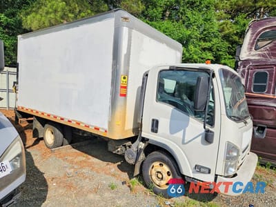 Czwarte zdjęcie samochodu z boku: 2019 ISUZU NPR HD BOX TRUCK VIN:54DB4W1B0KS811347 - miniatura