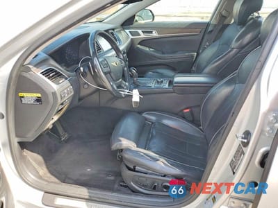 Zdjęcie 7 z 12 samochodu: 2015 HYUNDAI GENESIS 3.8L VIN:KMHGN4JE3FU102214 - miniatura