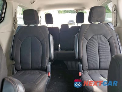 Zdjęcie 10 z 13 samochodu: 2017 CHRYSLER PACIFICA TOURING VIN:2C4RC1DGXHR695133 - miniatura