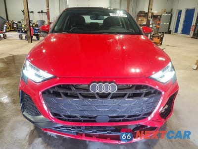 Piąte zdjęcie samochodu w środku: 2026 AUDI A3 PROGRESSIV VIN:WAULUCGY4TA087119 - miniatura