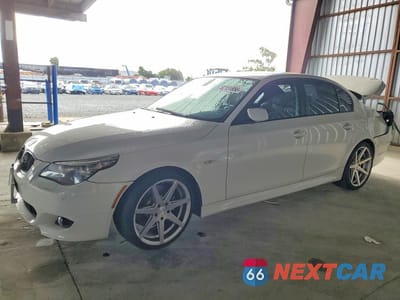 2010 BMW 550 I WBANW5C54ACT56540 - główne zdjęcie licytacji z USA - miniatura
