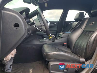 Zdjęcie 7 z 12 samochodu: 2017 CHRYSLER 300 S VIN:2C3CCAGG6HH512550 - miniatura