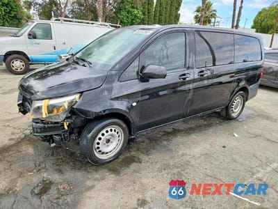 2018 MERCEDES BENZ METRIS WD4PG2EE5J3440442 - główne zdjęcie licytacji z USA - miniatura