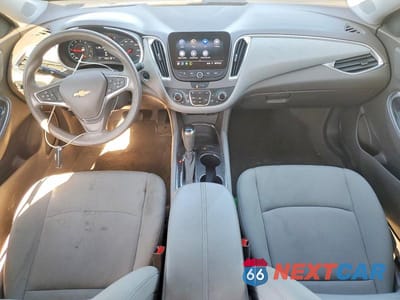Zdjęcie 8 z 12 samochodu: 2020 CHEVROLET MALIBU LT VIN:1G1ZD5STXLF059664 - miniatura