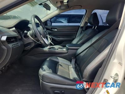 Zdjęcie 7 z 12 samochodu: 2019 NISSAN ALTIMA SR VIN:1N4BL4CV9KN310139 - miniatura