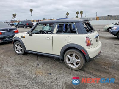Drugie zdjęcie samochodu z przodu: 2007 MINI COOPER VIN:WMWMF33567TT56502 - miniatura