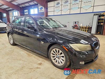Czwarte zdjęcie samochodu z boku: 2009 BMW 328 XI VIN:WBAPK73589A452422 - miniatura