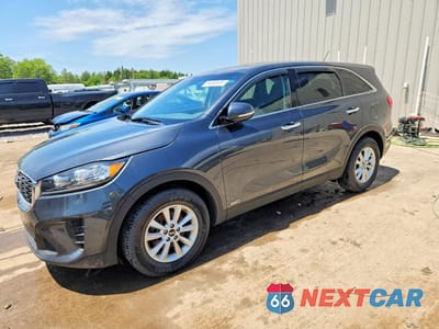 2020 KIA SORENTO S 5XYPGDA55LG613497 - główne zdjęcie licytacji z USA - miniatura