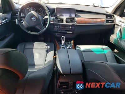 Zdjęcie 8 z 12 samochodu: 2008 BMW X5 3.0I VIN:5UXFE43538L004238 - miniatura