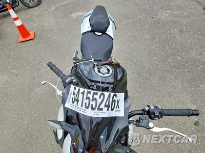 Piąte zdjęcie samochodu w środku: 2025 KAWASAKI ZR900 S VIN:ML5ZRDS11SDA06795 - miniatura
