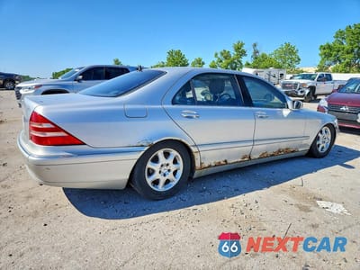 Trzecie zdjęcie samochodu z tyłu: 2002 MERCEDES-BENZ S 500 VIN:WDBNG75J22A235619 - miniatura