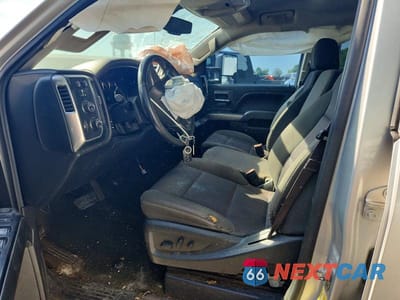 Zdjęcie 7 z 12 samochodu: 2016 CHEVROLET SILVERADO K2500 HEAVY DUTY LT VIN:1GC1KVEG9GF212145 - miniatura