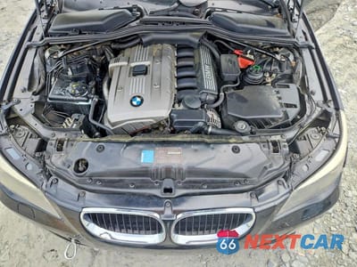 Zdjęcie 11 z 12 samochodu: 2007 BMW 530 XI VIN:WBANF73557CU27491 - miniatura