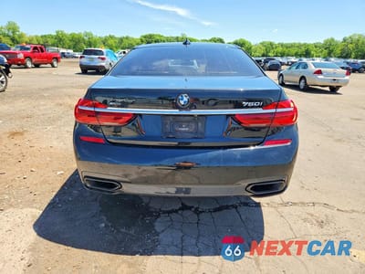 Zdjęcie 6 z 13 samochodu: 2018 BMW 750 XI VIN:WBA7F2C56JG424269 - miniatura