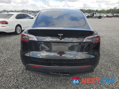 Zdjęcie 6 z 13 samochodu: 2023 TESLA MODEL Y VIN:7SAYGAEE5PF858586 - miniatura