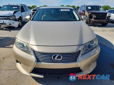 Piąte zdjęcie samochodu w środku: 2014 LEXUS ES 300H VIN:JTHBW1GGXE2055890 - miniatura