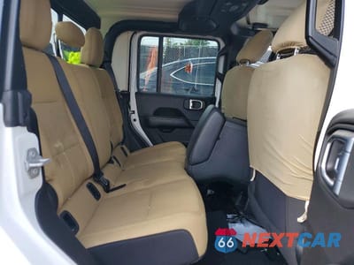 Zdjęcie 10 z 12 samochodu: 2023 JEEP GLADIATOR OVERLAND VIN:1C6HJTFG3PL522594 - miniatura