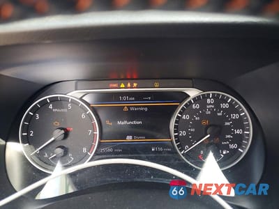 Zdjęcie 9 z 13 samochodu: 2024 NISSAN SENTRA SR VIN:3N1AB8DV2RY373274 - miniatura