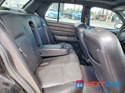 Zdjęcie 10 z 12 samochodu: 2007 FORD CROWN VICTORIA LX VIN:2FDFP74V17X103341 - miniatura