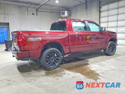 Trzecie zdjęcie samochodu z tyłu: 2025 RAM 1500 LIMITED VIN:1C6SRFHP8SN615041 - miniatura
