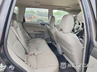 Zdjęcie 10 z 12 samochodu: 2012 SUBARU FORESTER LIMITED VIN:JF2SHAEC1CH445333 - miniatura