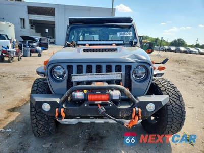 Piąte zdjęcie samochodu w środku: 2022 JEEP GLADIATOR MOJAVE VIN:1C6JJTEG7NL167784 - miniatura