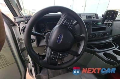 Zdjęcie 13 z 14 samochodu: 2023 FORD ECONOLINE E350 SUPER DUTY CUTAWAY VAN VIN:1FDWE3FK6PDD14711 - miniatura
