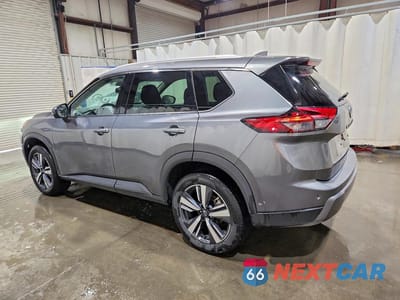 Drugie zdjęcie samochodu z przodu: 2026 NISSAN ROGUE SL VIN:5N1BT3CA4TC697919 - miniatura