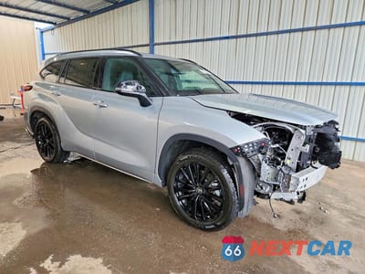 Czwarte zdjęcie samochodu z boku: 2025 TOYOTA HIGHLANDER XSE VIN:5TDKDRBH8SS581770 - miniatura