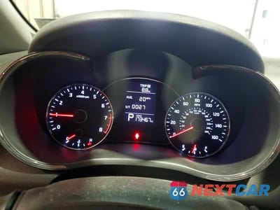 Zdjęcie 9 z 13 samochodu: 2015 KIA FORTE LX VIN:KNAFX4A68F5326945 - miniatura
