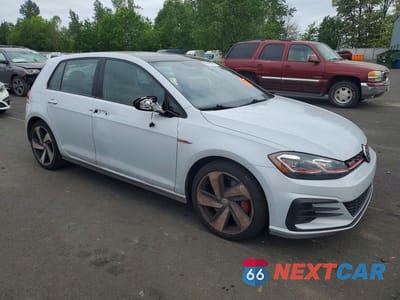 Czwarte zdjęcie samochodu z boku: 2019 VOLKSWAGEN GTI S VIN:3VW6T7AU9KM032521 - miniatura