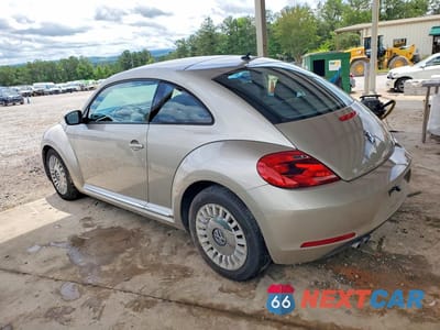 Drugie zdjęcie samochodu z przodu: 2013 VOLKSWAGEN BEETLE VIN:3VWHP7AT7DM689275 - miniatura