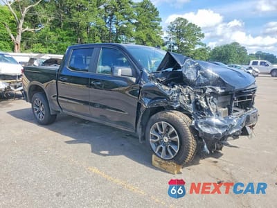 Czwarte zdjęcie samochodu z boku: 2021 CHEVROLET SILVERADO K1500 RST VIN:3GCUYEET0MG159063 - miniatura