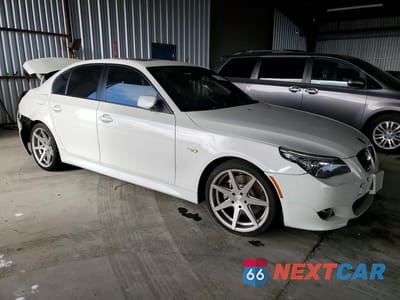 Czwarte zdjęcie samochodu z boku: 2010 BMW 550 I VIN:WBANW5C54ACT56540 - miniatura